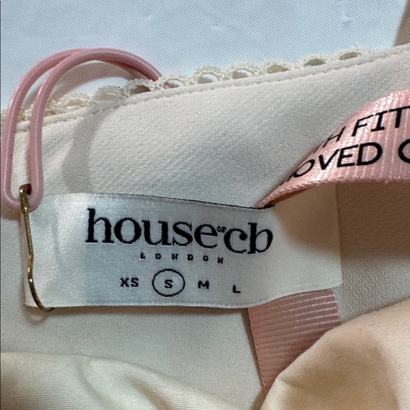 House of Cb - Brand New! Cream Sleeveless Mini Dress - Picture 7 of 7